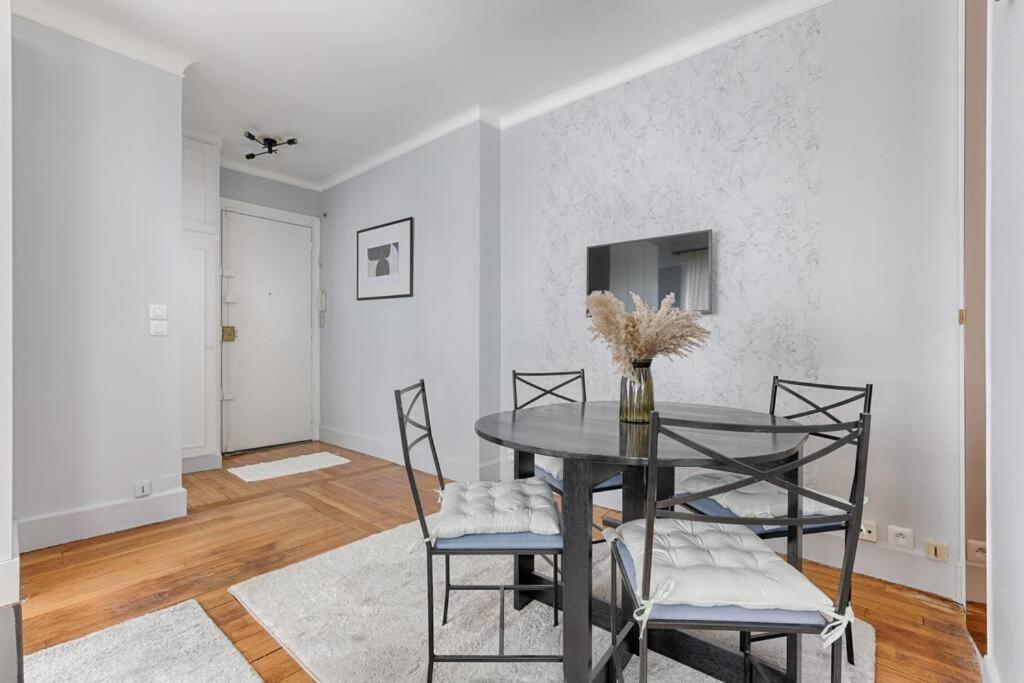 Matignon Saint-Honore : Magnifique Appartement 1Br Parigi Esterno foto