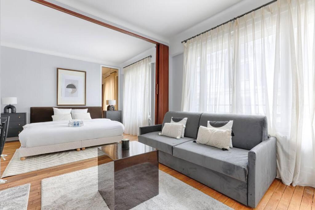 Matignon Saint-Honore : Magnifique Appartement 1Br Parigi Esterno foto