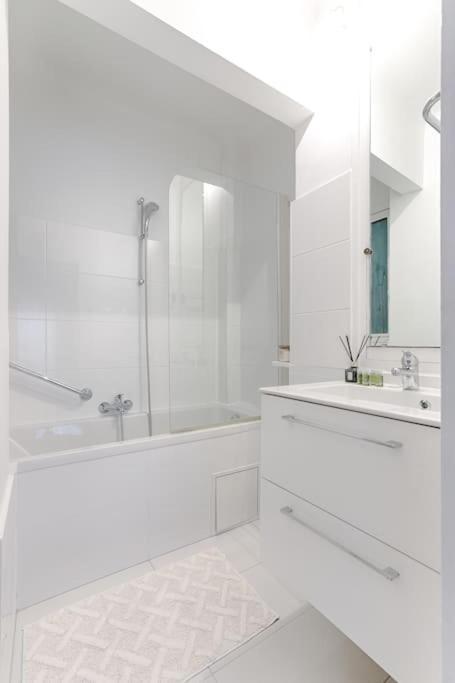 Matignon Saint-Honore : Magnifique Appartement 1Br Parigi Esterno foto