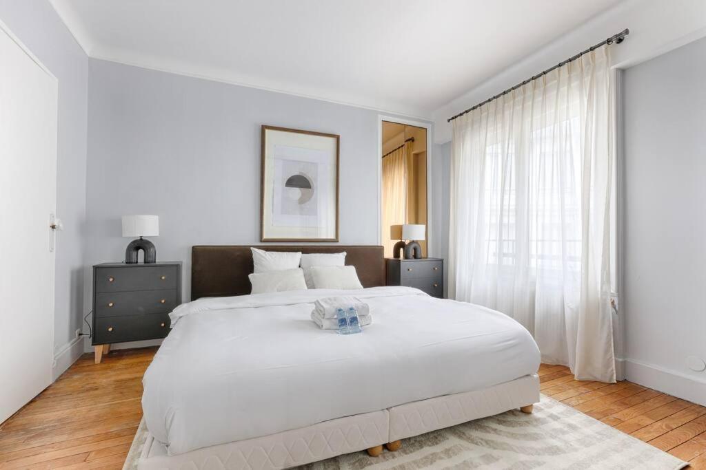 Matignon Saint-Honore : Magnifique Appartement 1Br Parigi Esterno foto